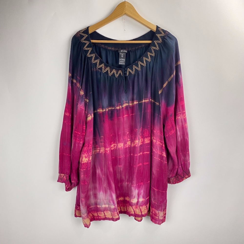 Ali Miles Embroidered Purple Pink Ombre Tunic Top